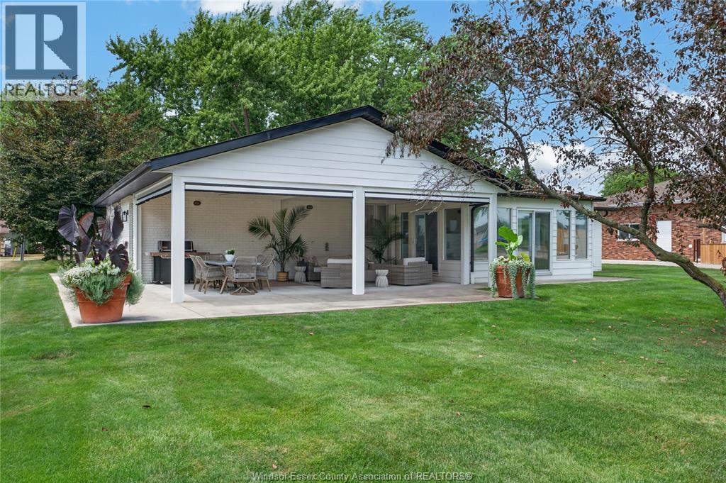 1579 Front Road South, Amherstburg, Ontario  N9V 2M7 - Photo 32 - 26018891