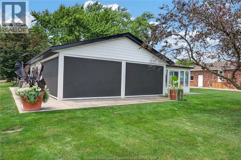 1579 Front Road South, Amherstburg, Ontario  N9V 2M7 - Photo 33 - 26018891
