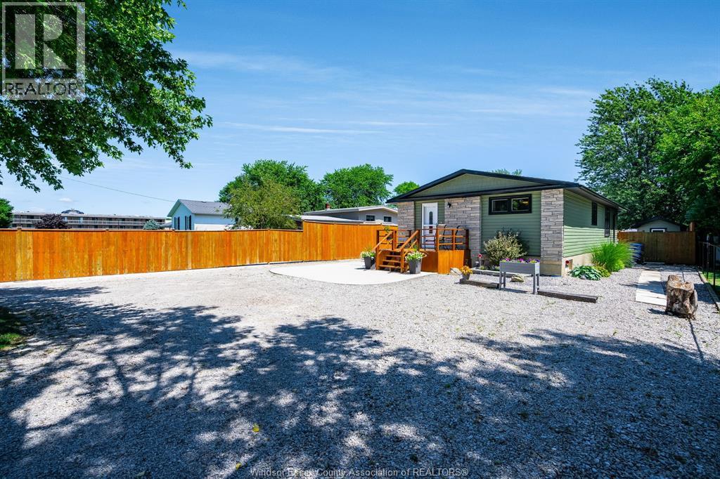 574 Bevel Line, Leamington, Ontario  N8H 3V4 - Photo 30 - 26018880