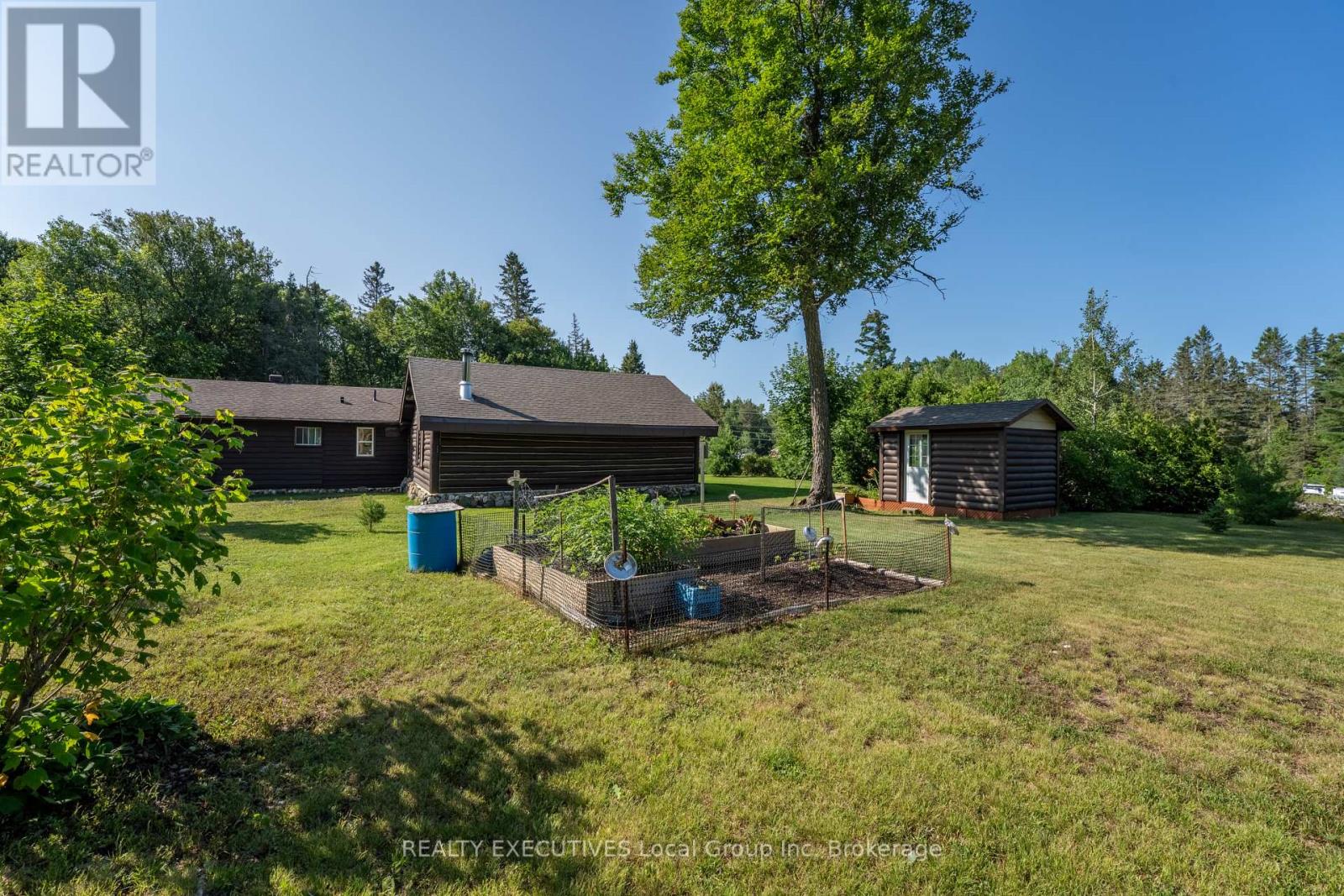 2899 Highway 11 N, Temagami, Ontario  P1B 8G3 - Photo 18 - X13639130