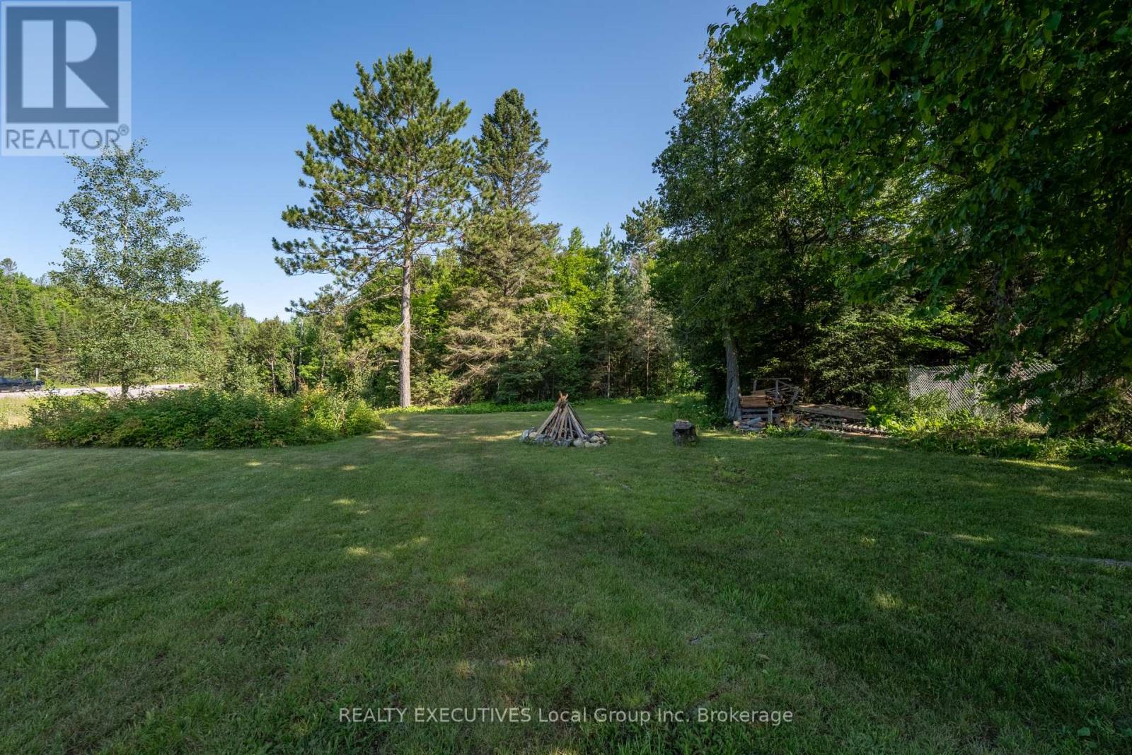 2899 Highway 11 N, Temagami, Ontario  P1B 8G3 - Photo 19 - X13639130
