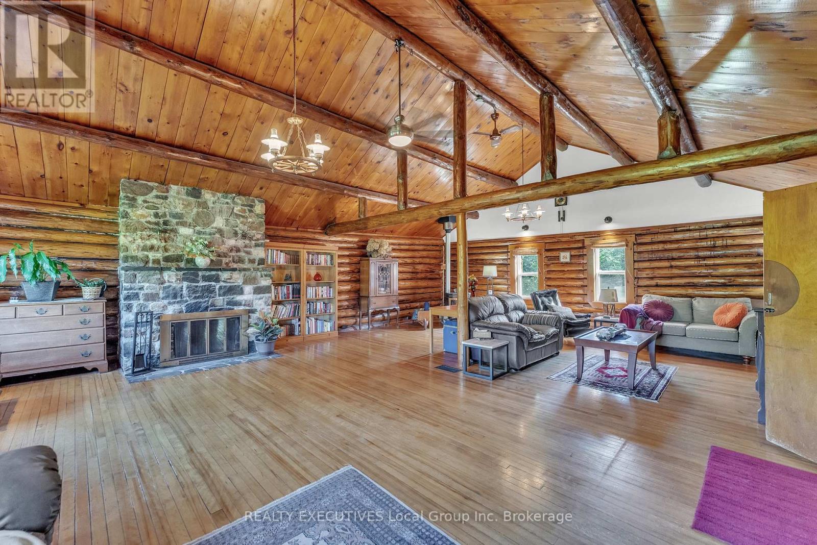 2899 Highway 11 N, Temagami, Ontario  P1B 8G3 - Photo 24 - X13639130