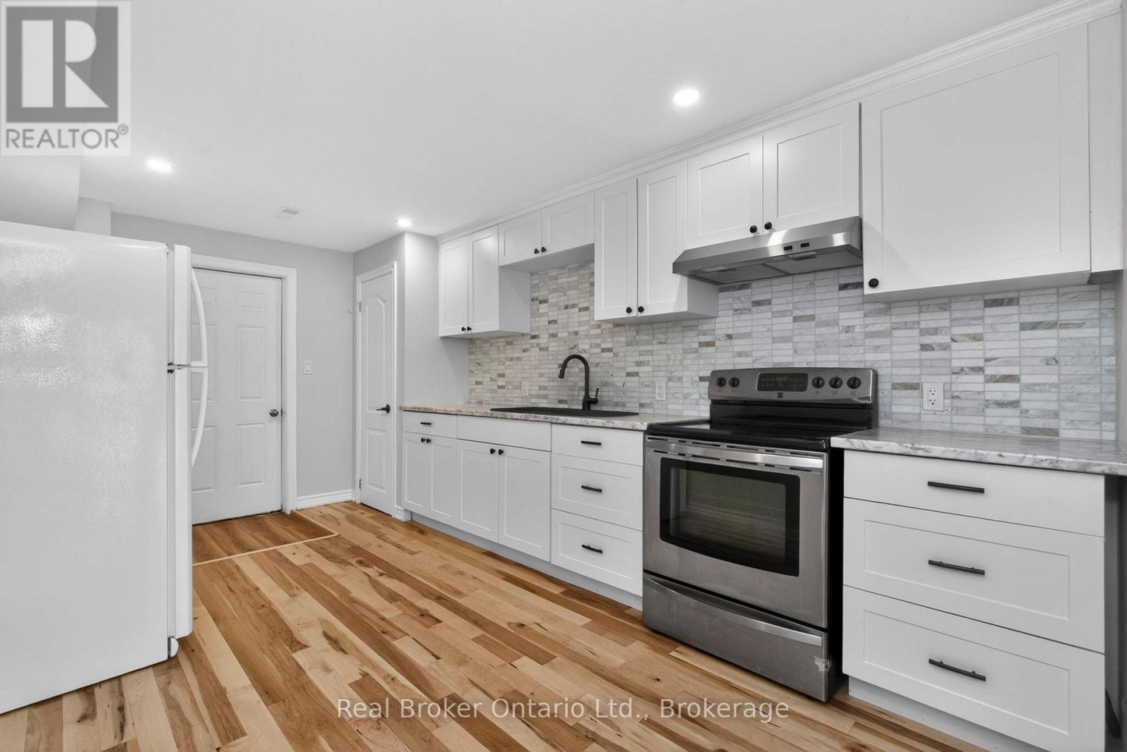 3135 Emperor Drive, Orillia, Ontario  L3V 0G4 - Photo 26 - S13639144