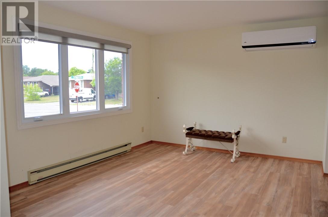 1564 Yarmouth Street, Sudbury, Ontario  P3A 5A6 - Photo 12 - 2129618