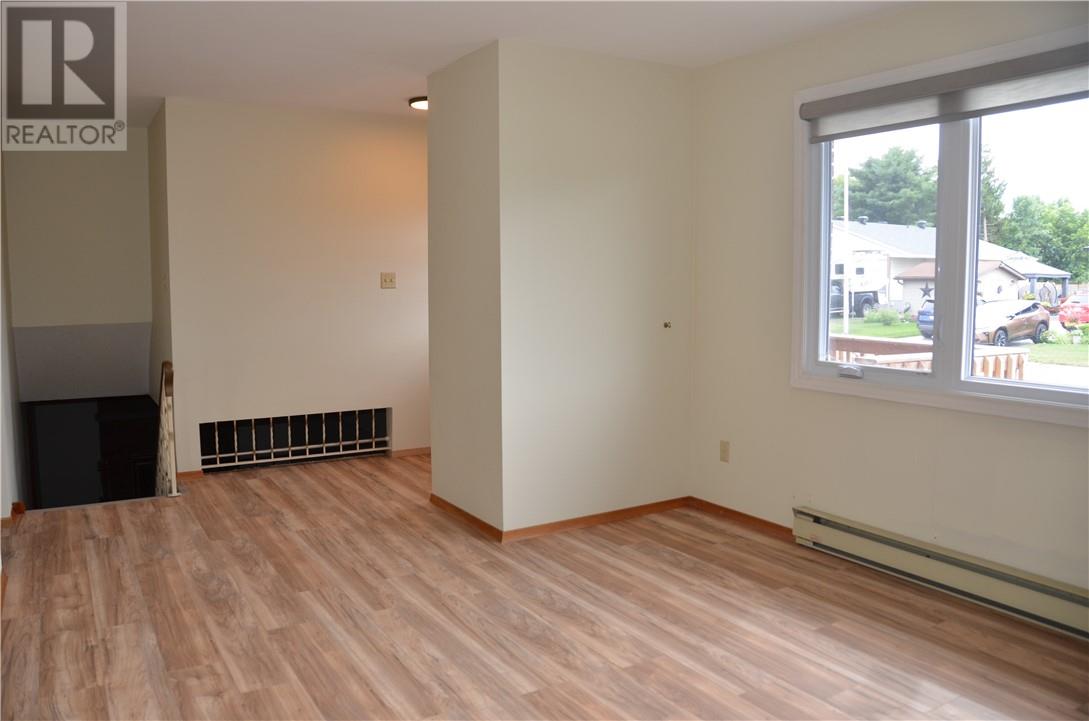 1564 Yarmouth Street, Sudbury, Ontario  P3A 5A6 - Photo 13 - 2129618