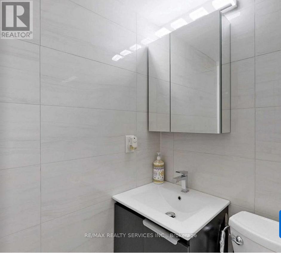 1112 - 20 FOREST MANOR ROAD