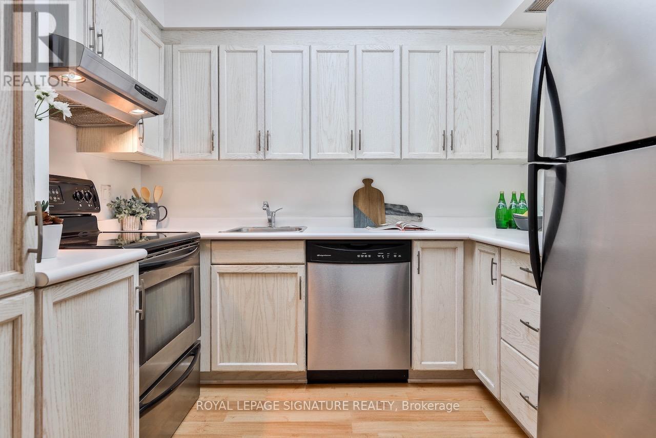 206 - 284 Bloor Street W, Toronto, Ontario  M5B 2L4 - Photo 17 - C13639362