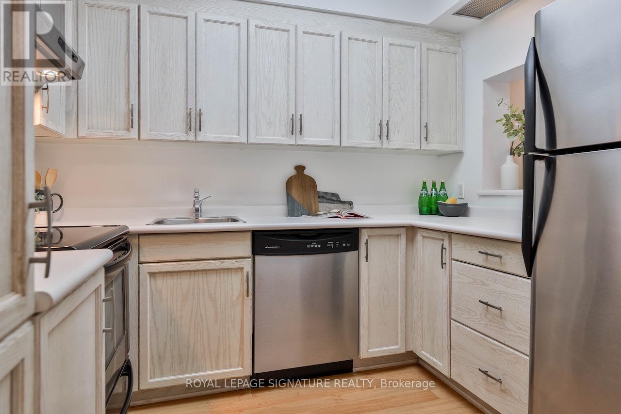 206 - 284 Bloor Street W, Toronto, Ontario  M5B 2L4 - Photo 18 - C13639362