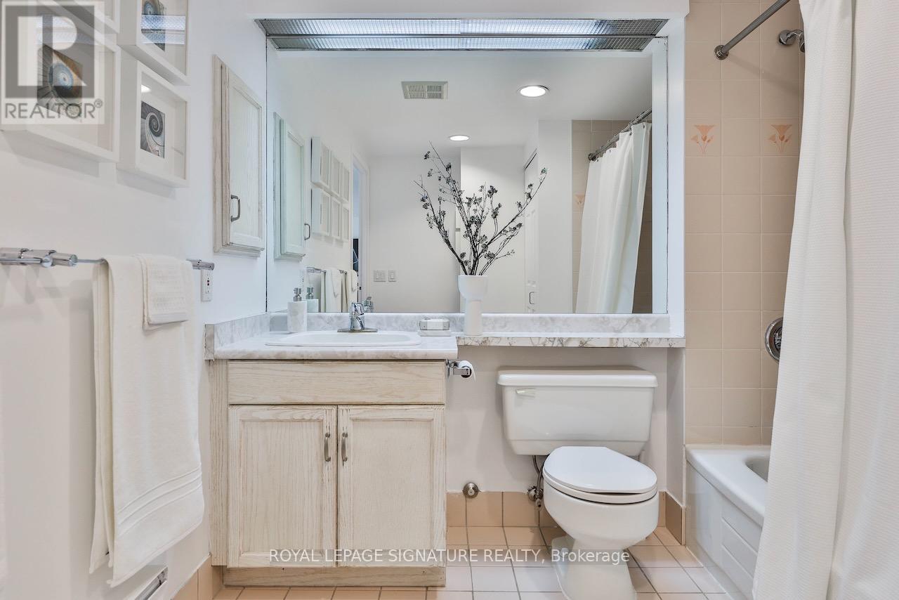 206 - 284 Bloor Street W, Toronto, Ontario  M5B 2L4 - Photo 31 - C13639362