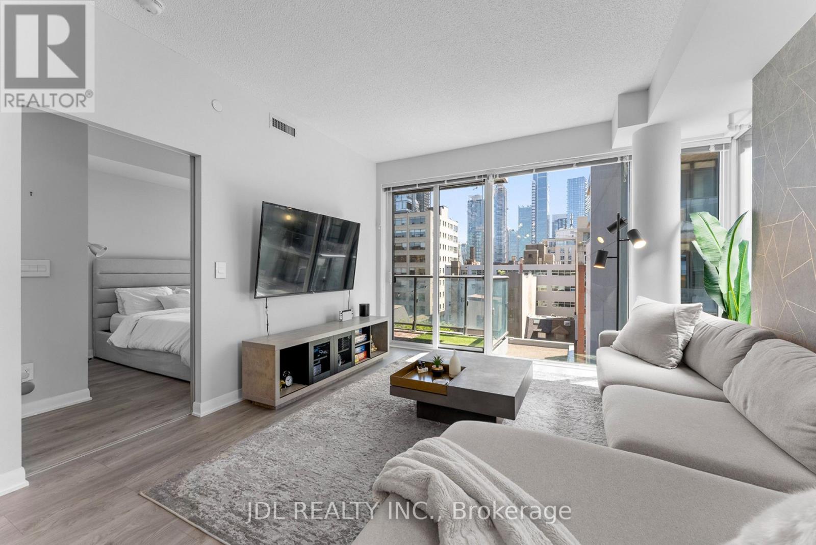 610 - 435 Richmond Street W, Toronto, Ontario  M5V 0N3 - Photo 2 - C13639414