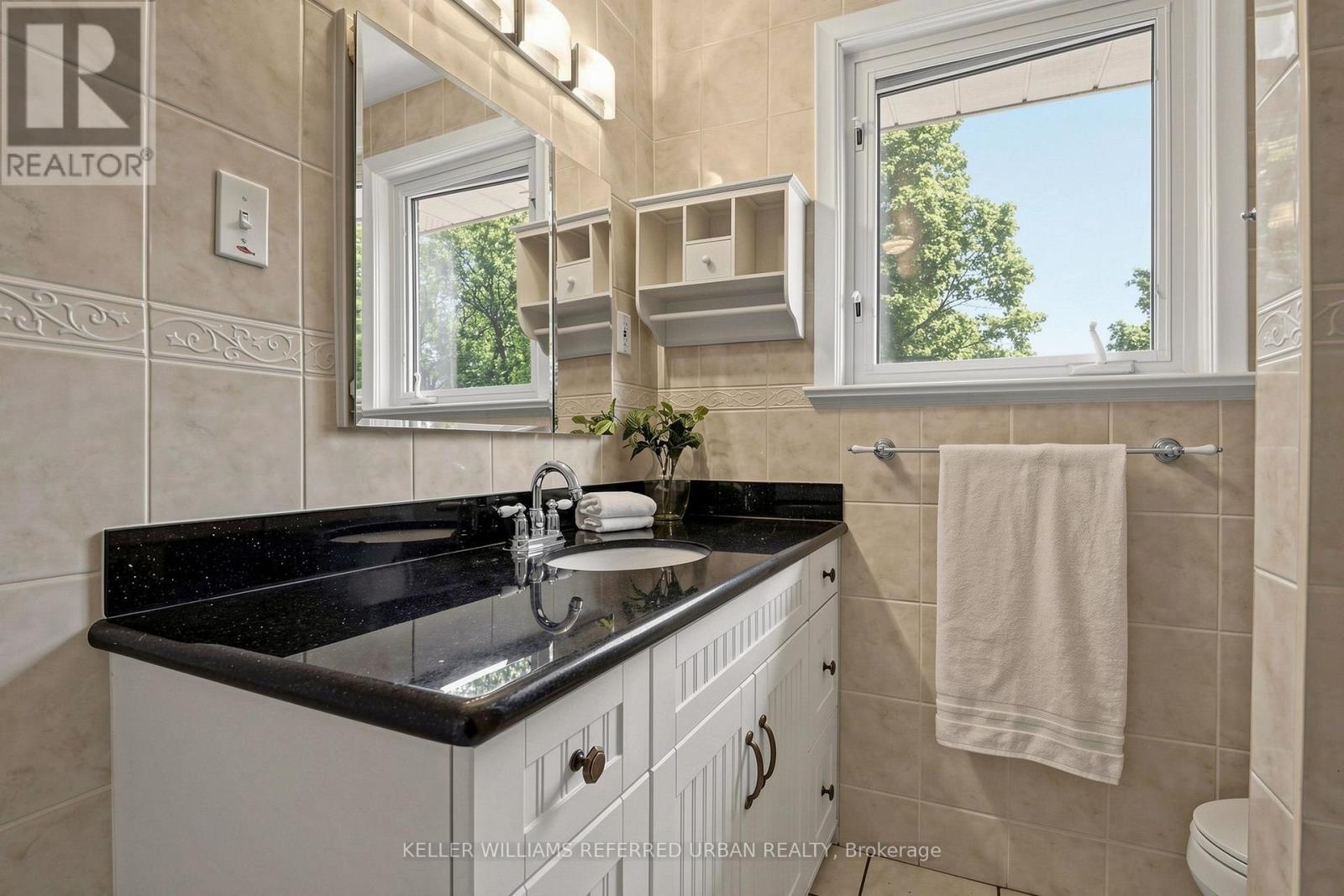 79 Heathview Avenue, Toronto, Ontario  M2K 2C3 - Photo 14 - C13639426