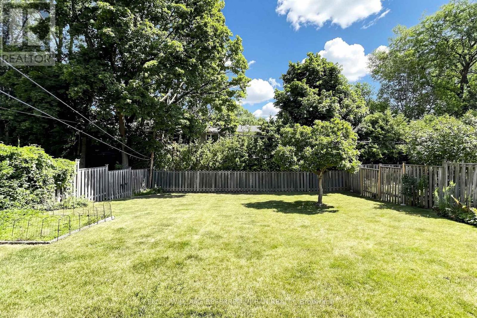 79 Heathview Avenue, Toronto, Ontario  M2K 2C3 - Photo 27 - C13639426