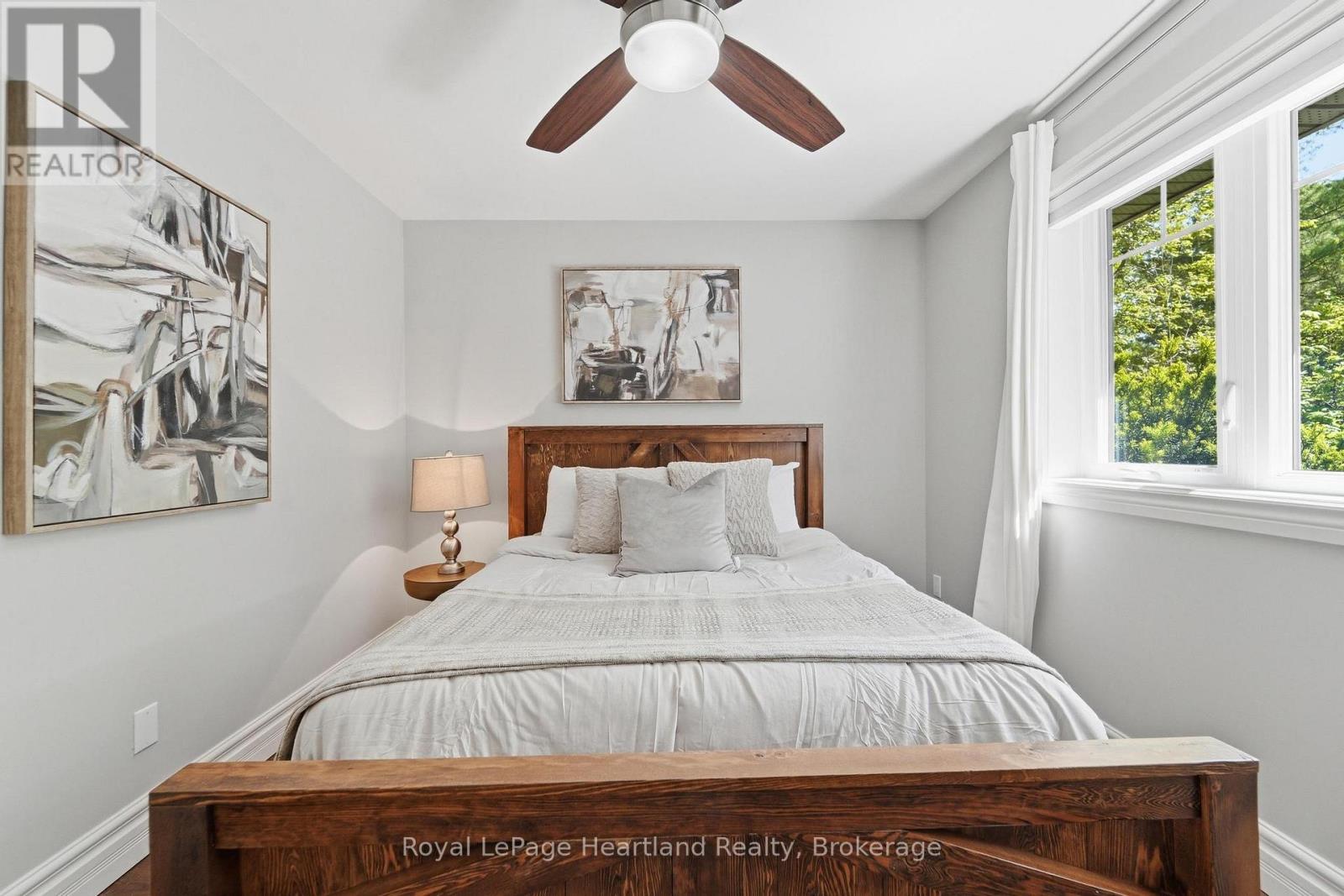 10308 Beach O' Pines Road, Lambton Shores, Ontario  N0M 1T0 - Photo 24 - X13639116