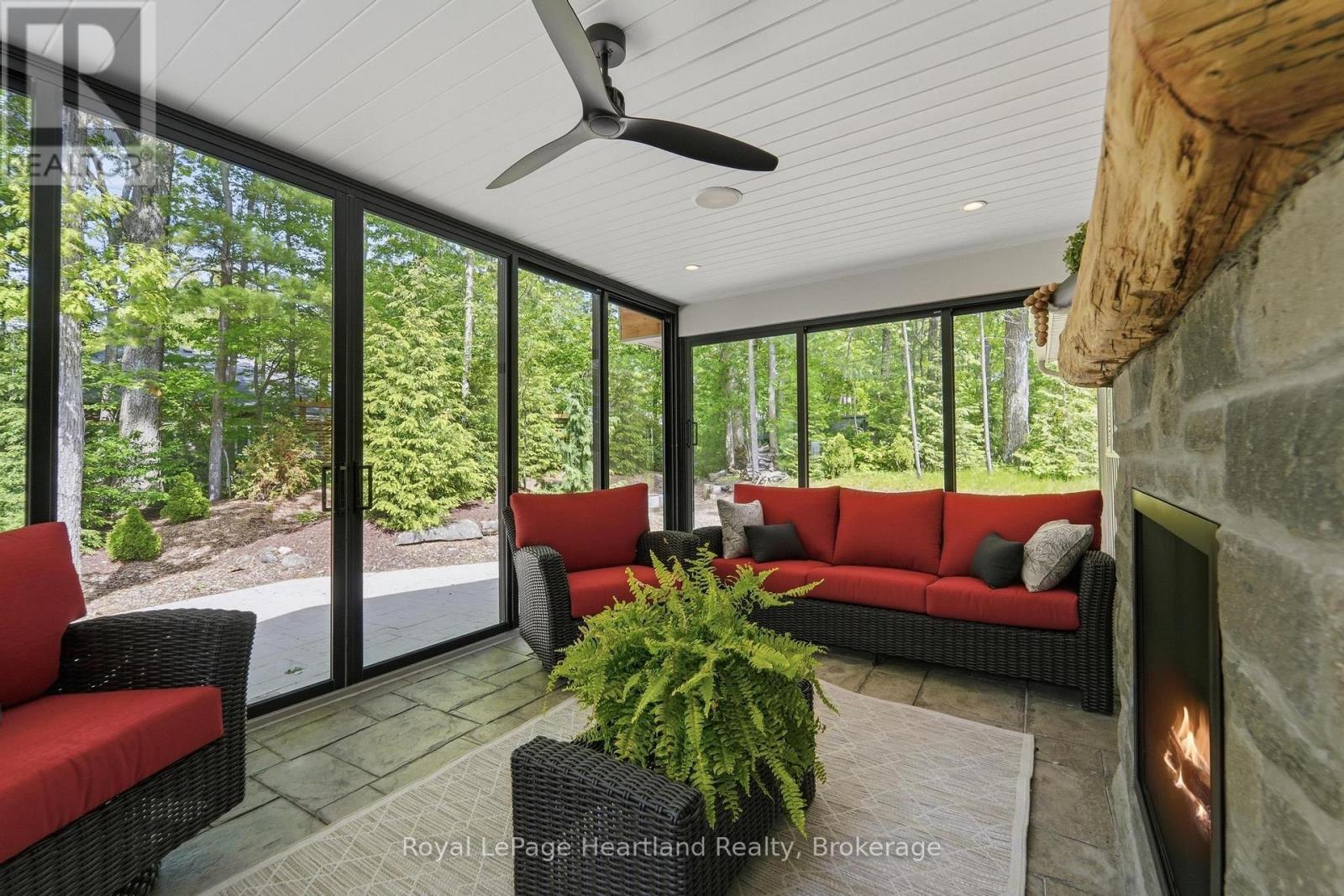 10308 Beach O' Pines Road, Lambton Shores, Ontario  N0M 1T0 - Photo 29 - X13639116