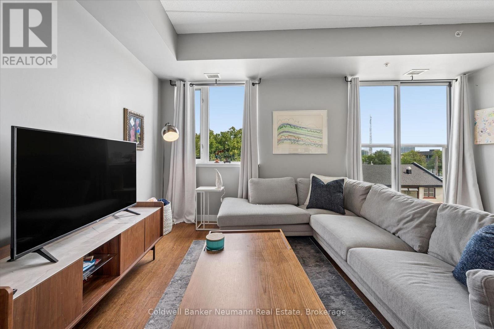 309 - 5 Gordon Street, Guelph, Ontario  N1H 4G8 - Photo 3 - X13639156