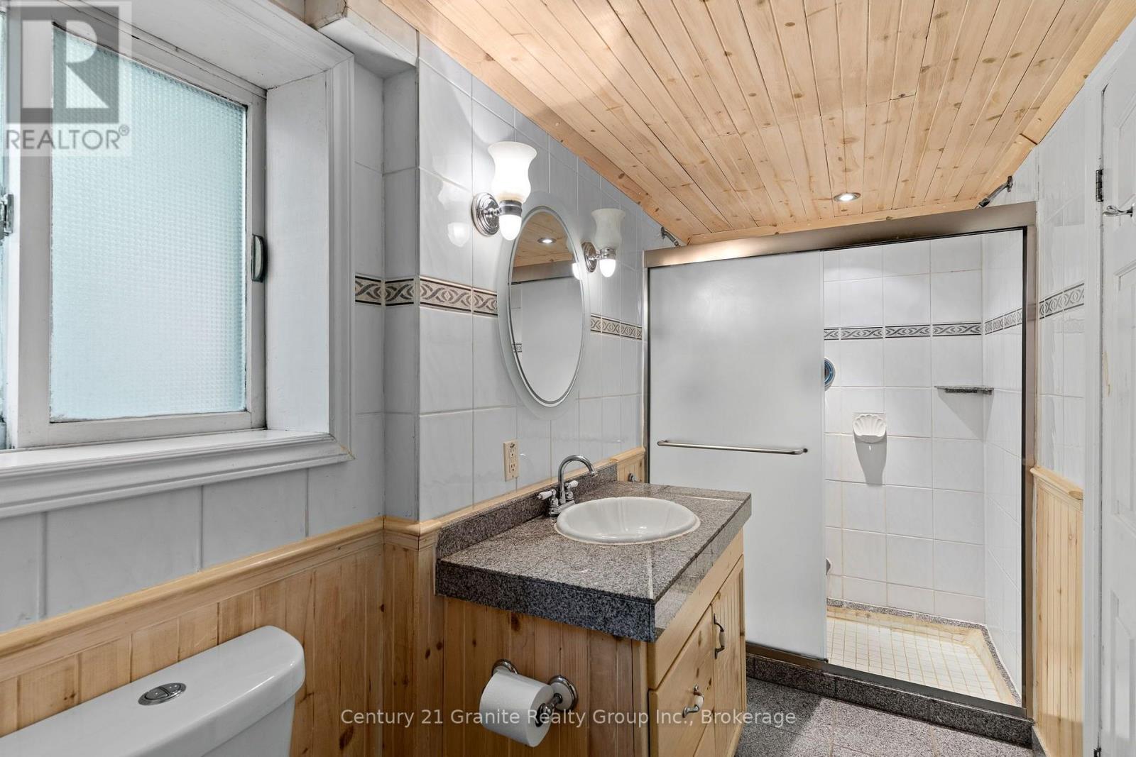 1427 Town Lot Road, Algonquin Highlands, Ontario  K0M 1S0 - Photo 32 - X13639428