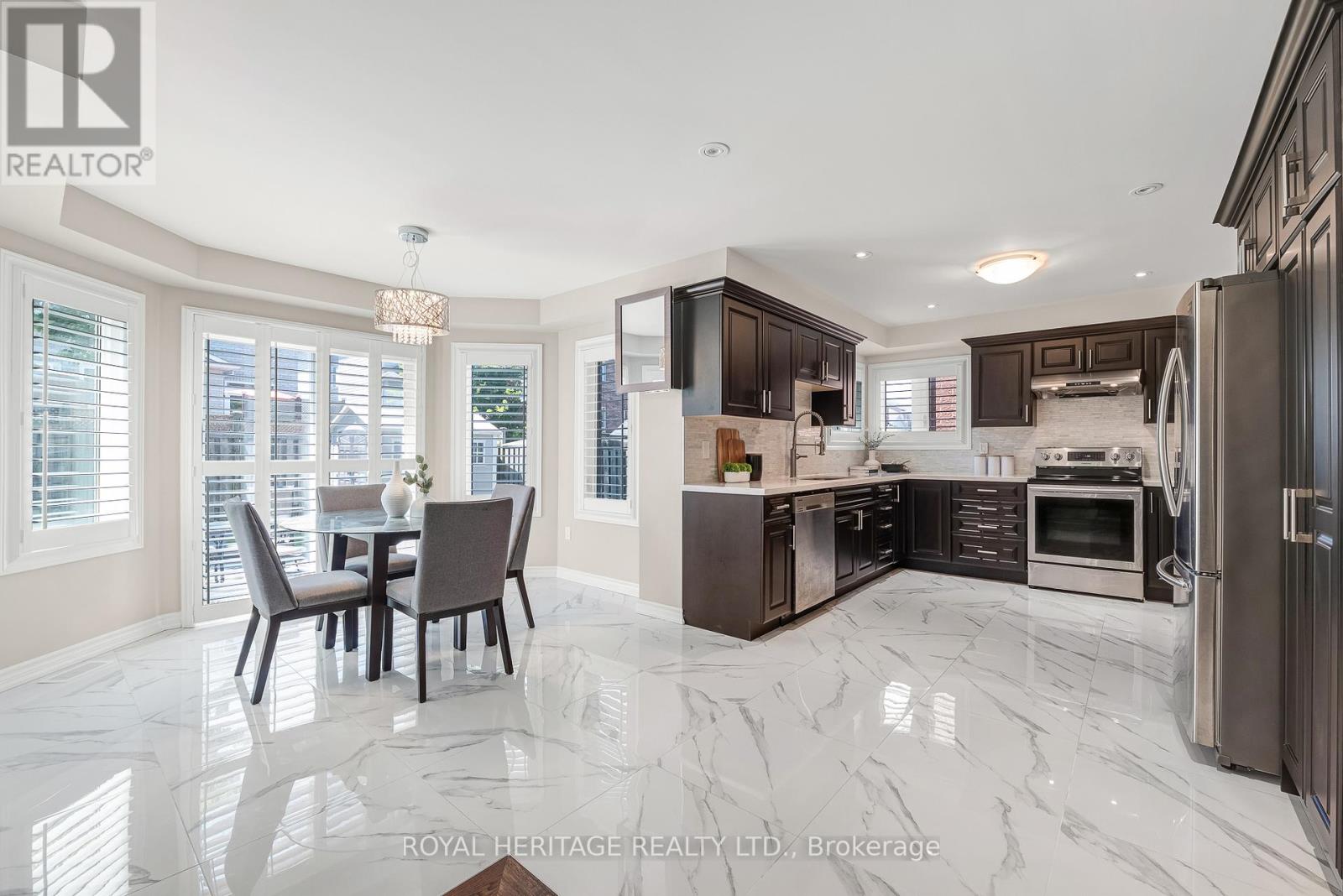 1856 Rosebank Road, Pickering, Ontario  L1V 6Y1 - Photo 7 - E13639128