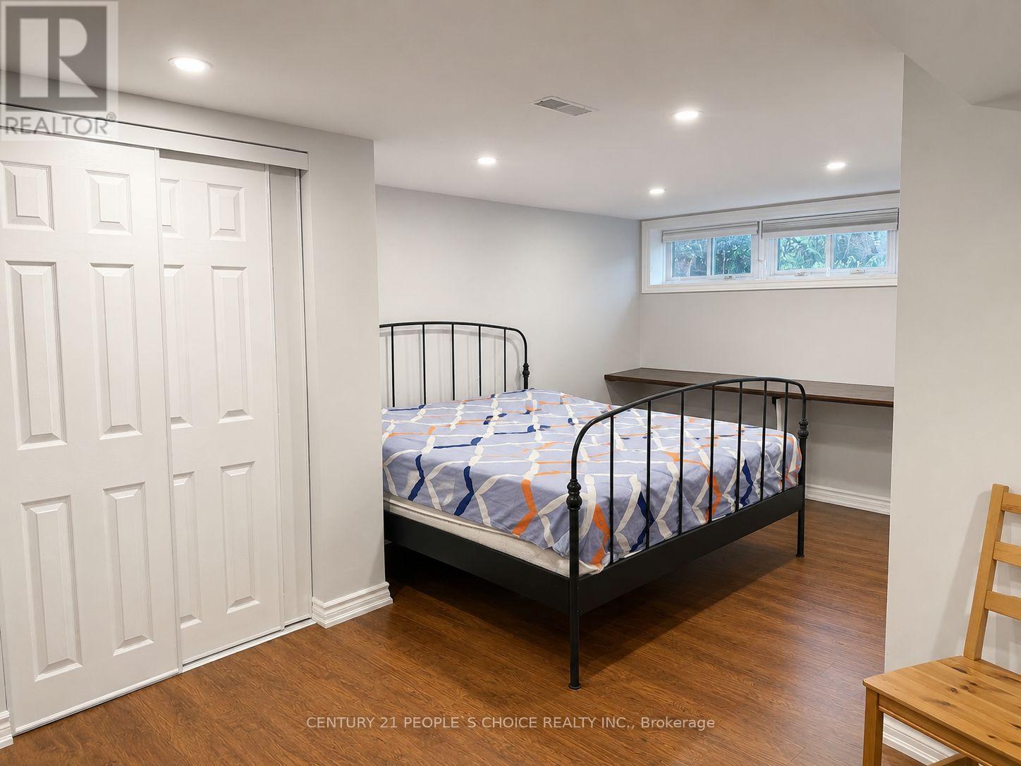 5 Mid Pines Road, Toronto, Ontario  M1G 2L5 - Photo 13 - E13639184