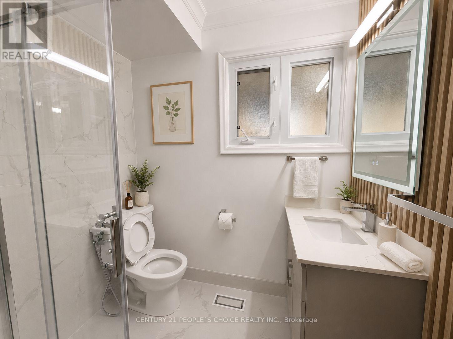 5 Mid Pines Road, Toronto, Ontario  M1G 2L5 - Photo 8 - E13639184