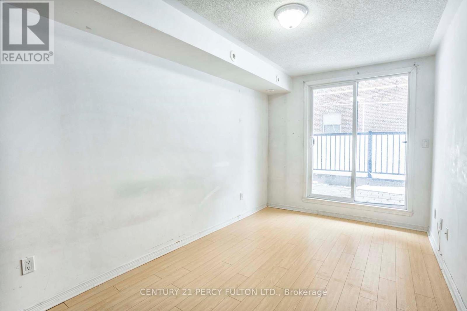 101 - 45 Strangford Lane, Toronto, Ontario  M1L 0E5 - Photo 7 - E13639196