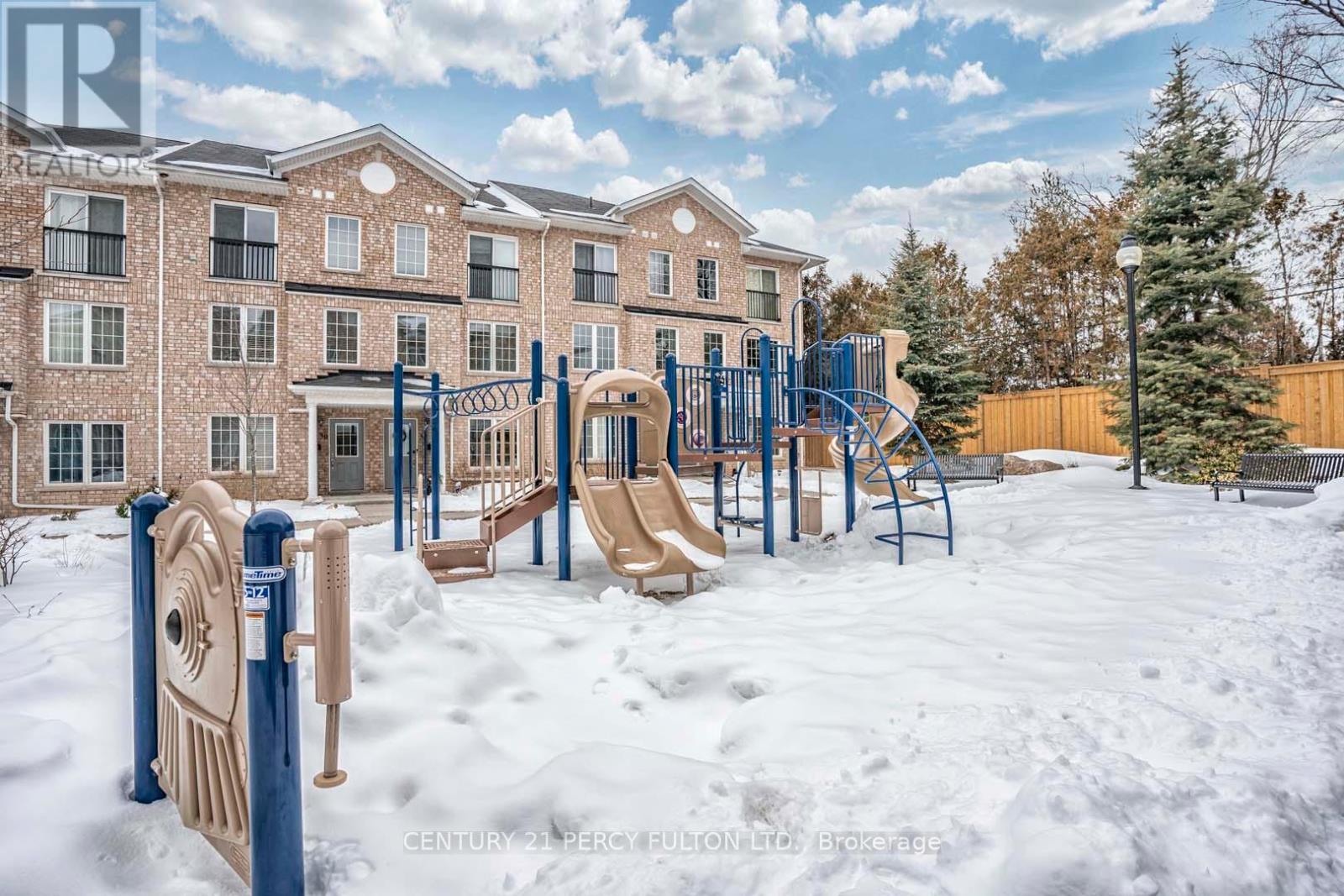 101 - 45 Strangford Lane, Toronto, Ontario  M1L 0E5 - Photo 9 - E13639196