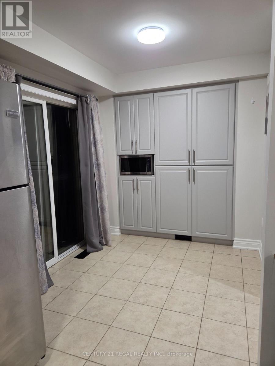 17c Vasto Lane Road, Toronto, Ontario  M1M 1R2 - Photo 10 - E13639262