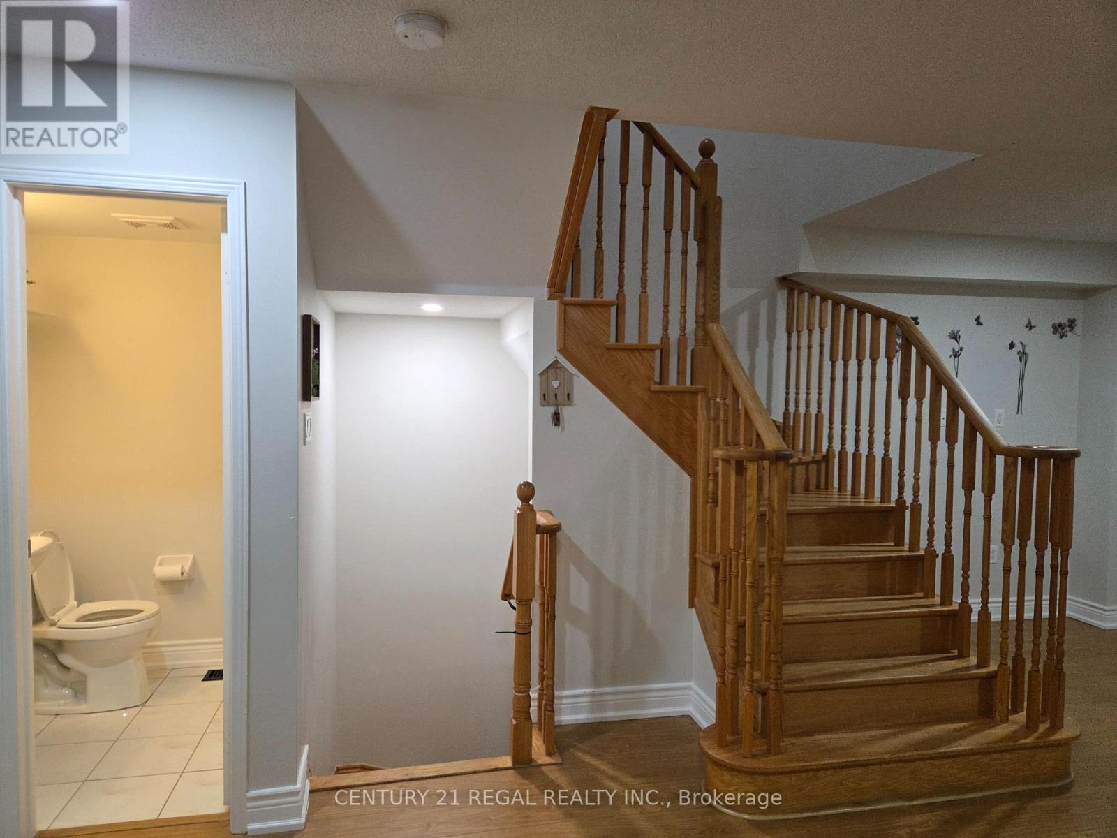 17c Vasto Lane Road, Toronto, Ontario  M1M 1R2 - Photo 4 - E13639262
