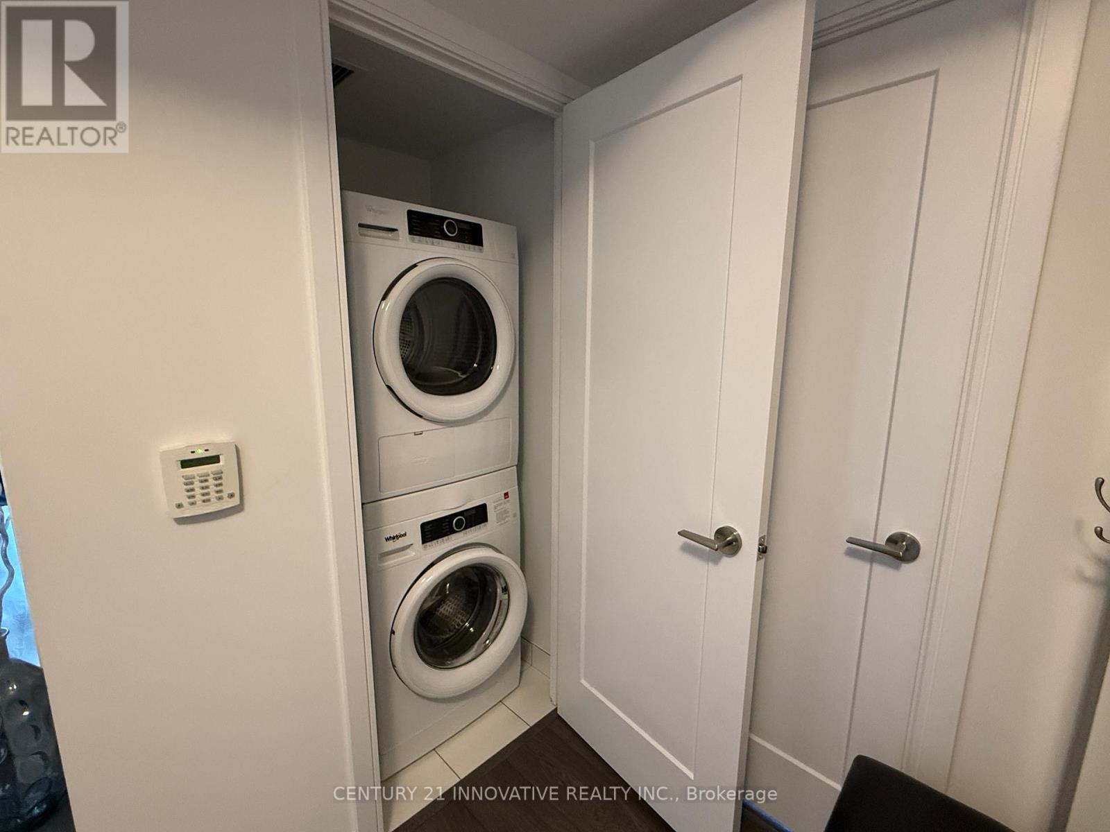 1723 - 275 Village Green Square, Toronto, Ontario  M1S 0L8 - Photo 14 - E13639430