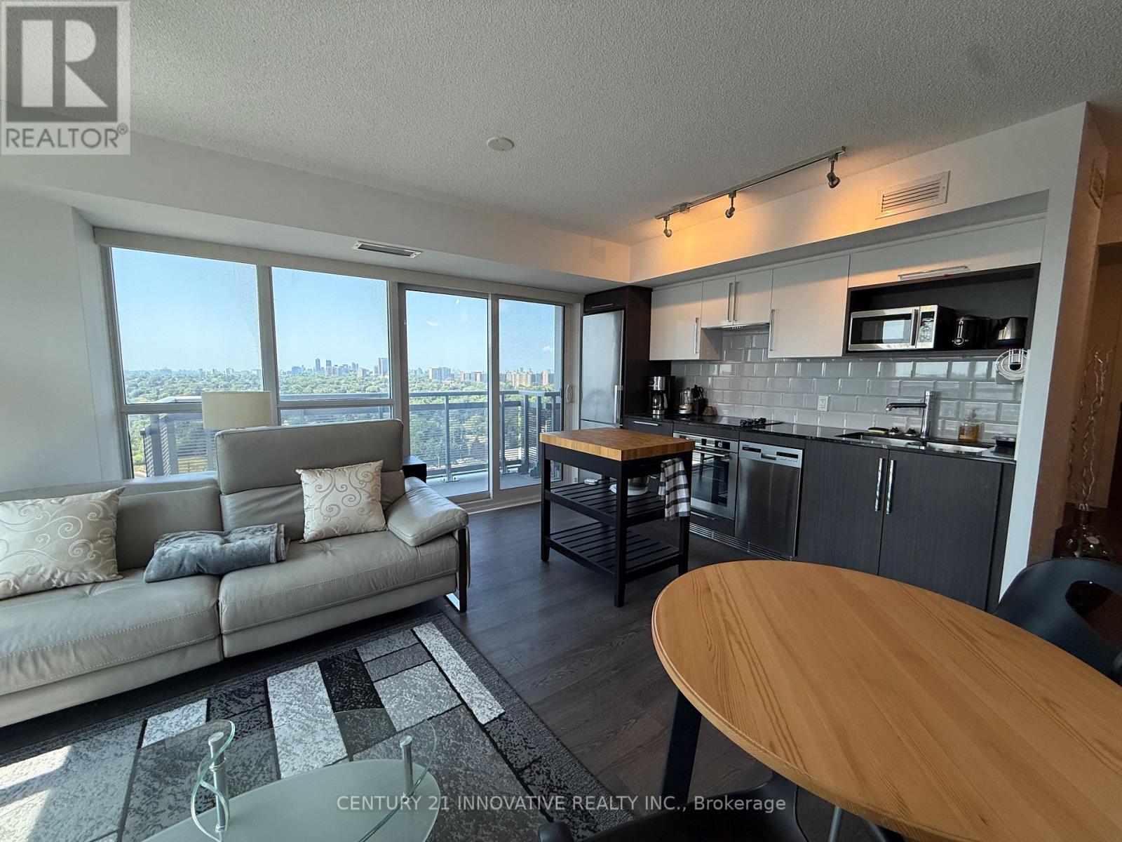 1723 - 275 Village Green Square, Toronto, Ontario  M1S 0L8 - Photo 4 - E13639430