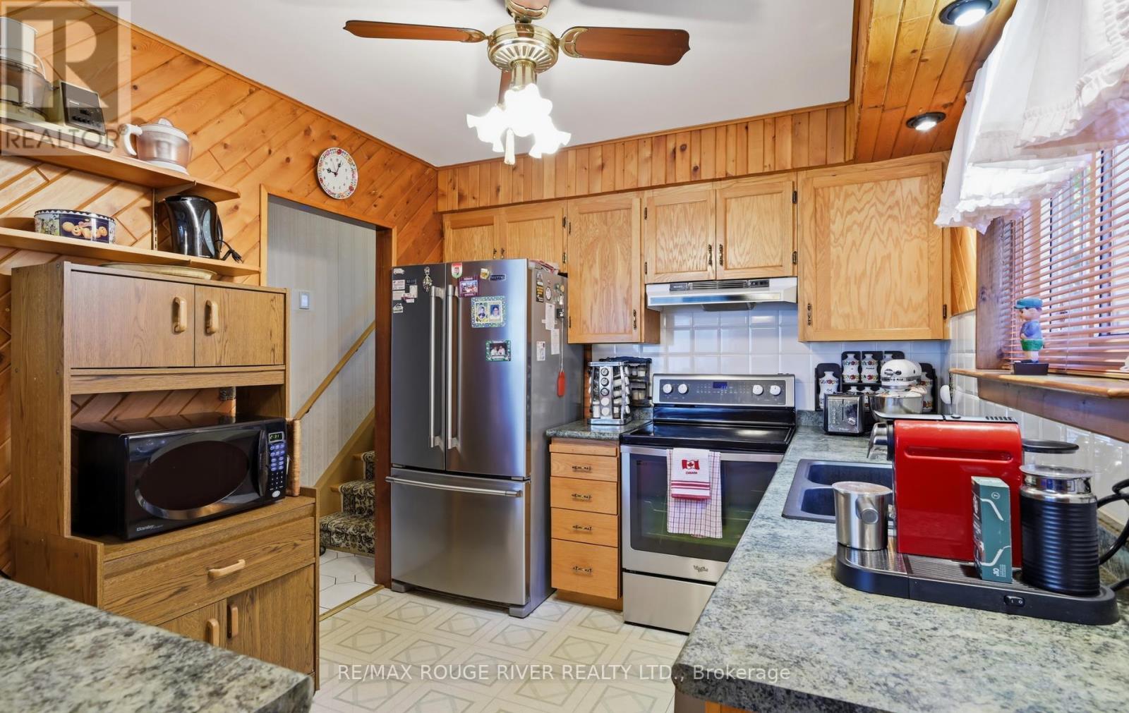 132 Athabasca Street, Oshawa, Ontario  L1H 7H8 - Photo 10 - E13639492