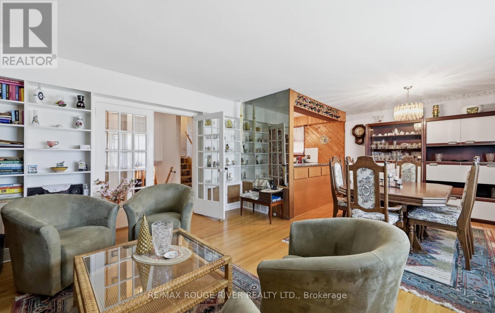 132 Athabasca Street, Oshawa, Ontario  L1H 7H8 - Photo 6 - E13639492