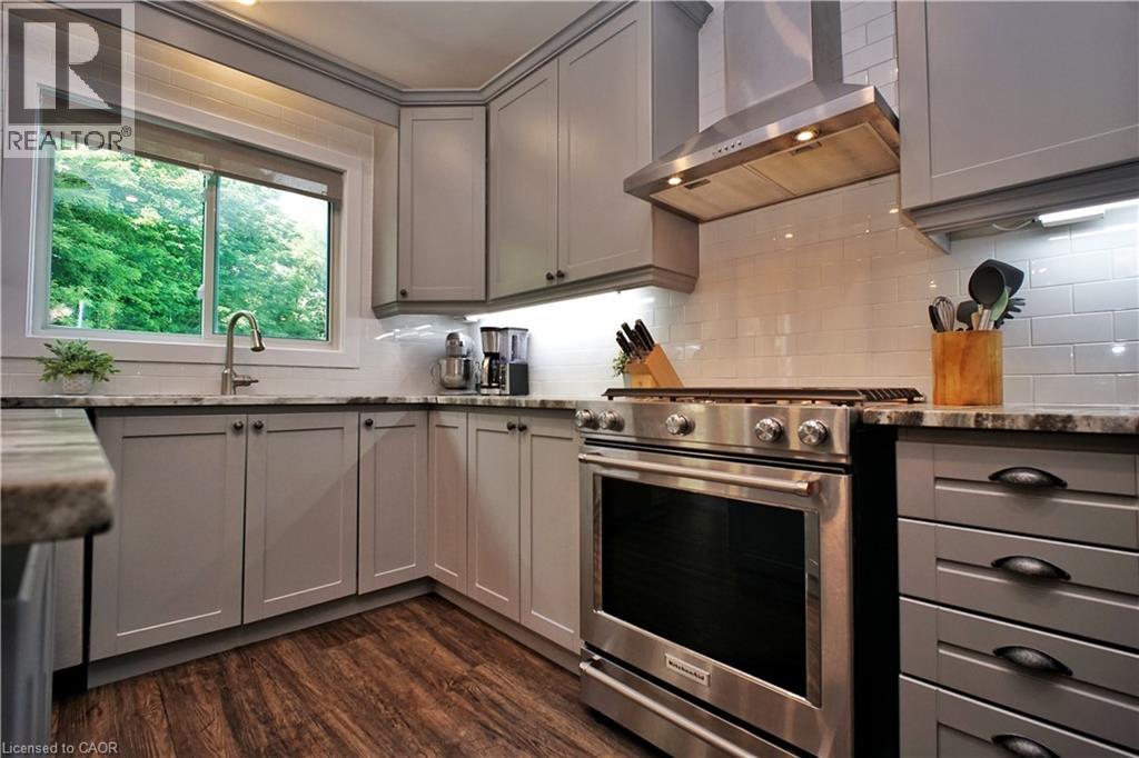 40 Mccormick Drive, Cambridge, Ontario  N3C 4C9 - Photo 7 - 40844638