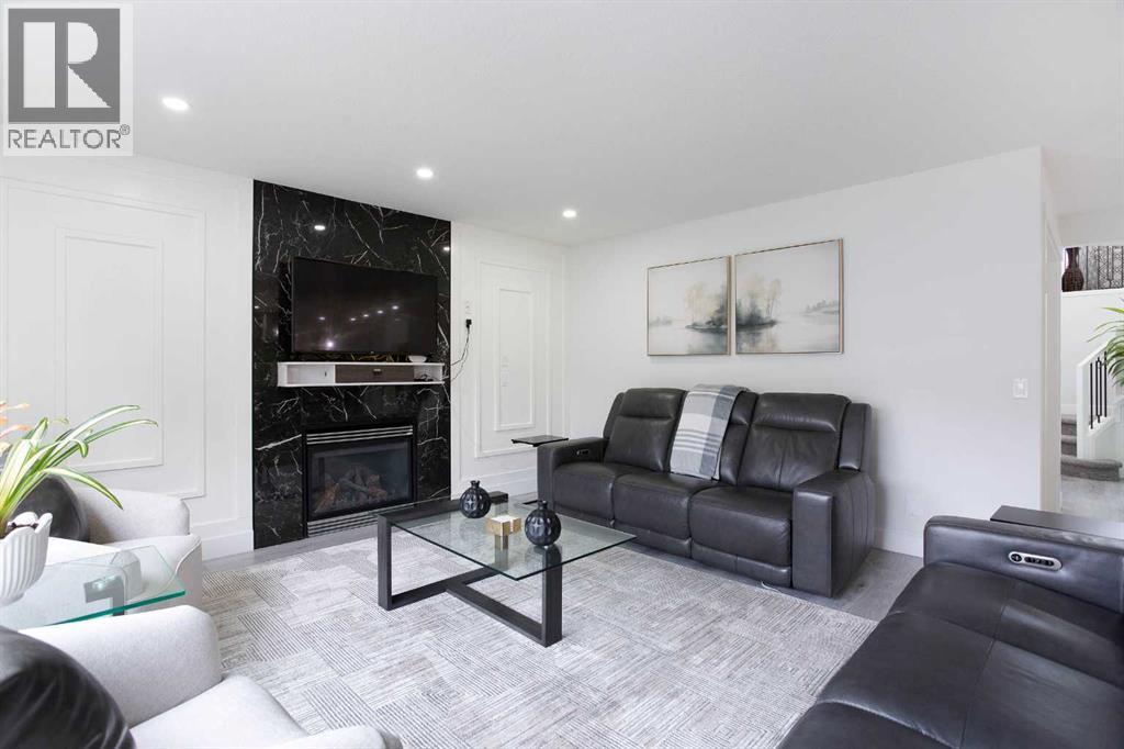42 Kingsland Place SE, Airdrie, Alberta  T4A 0C7 - Photo 3 - A2327233