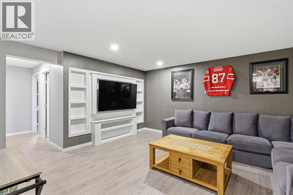 317 Sandford Place NW, Langdon, Alberta  T0J 1X2 - Photo 30 - A2328122