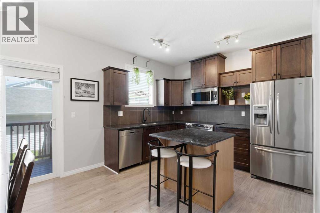 317 Sandford Place NW, Langdon, Alberta  T0J 1X2 - Photo 9 - A2328122
