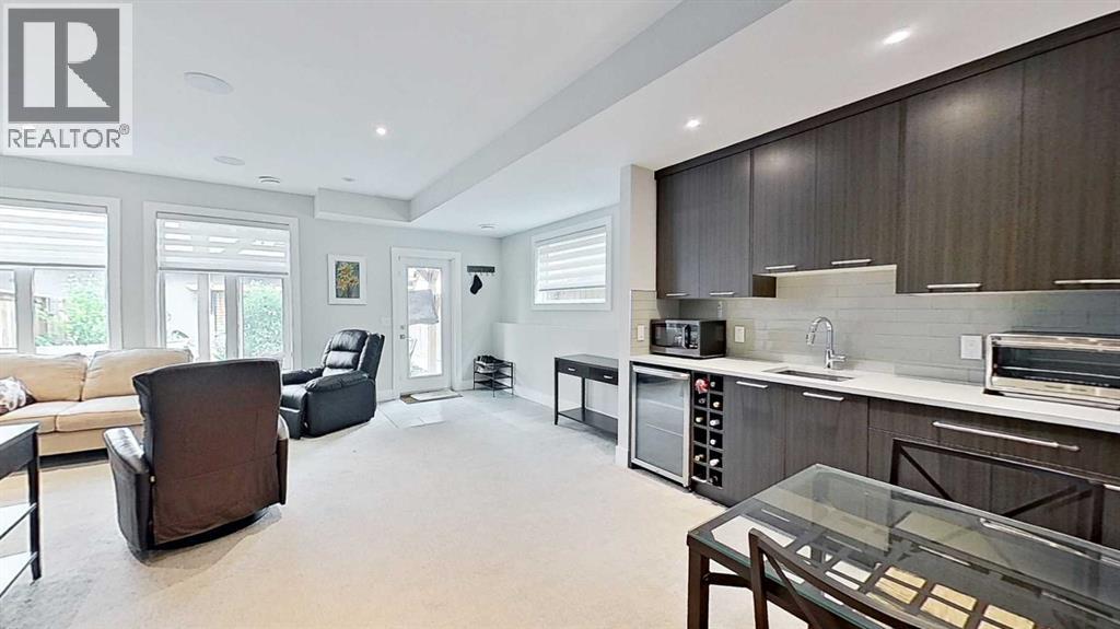 1820 37 Avenue SW, Calgary, Alberta  T2T 2H4 - Photo 30 - A2331081