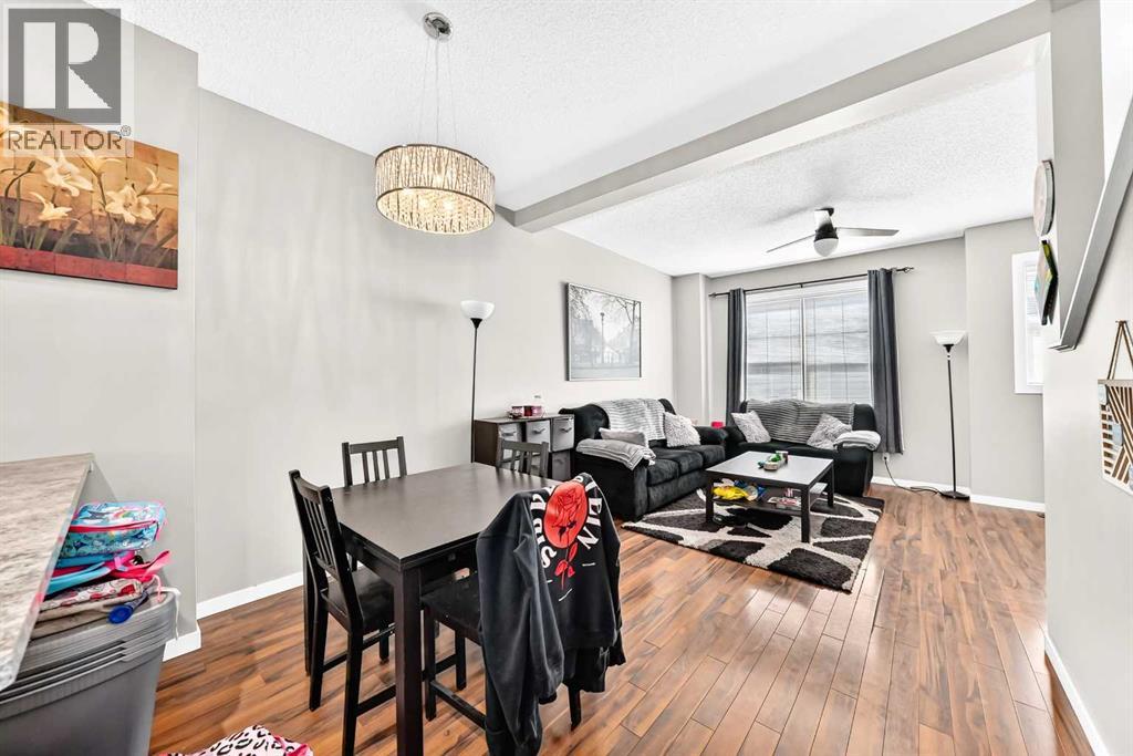 60 New Brighton Point Se, Calgary, Alberta  T2Z 1B9 - Photo 10 - A2332362