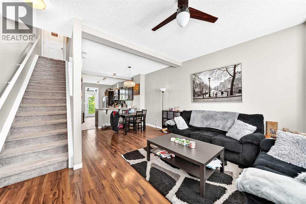 60 New Brighton Point Se, Calgary, Alberta  T2Z 1B9 - Photo 13 - A2332362