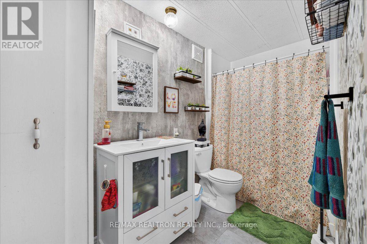 13 Broadway Avenue, Innisfil, Ontario  L9S 1N9 - Photo 30 - N13639126