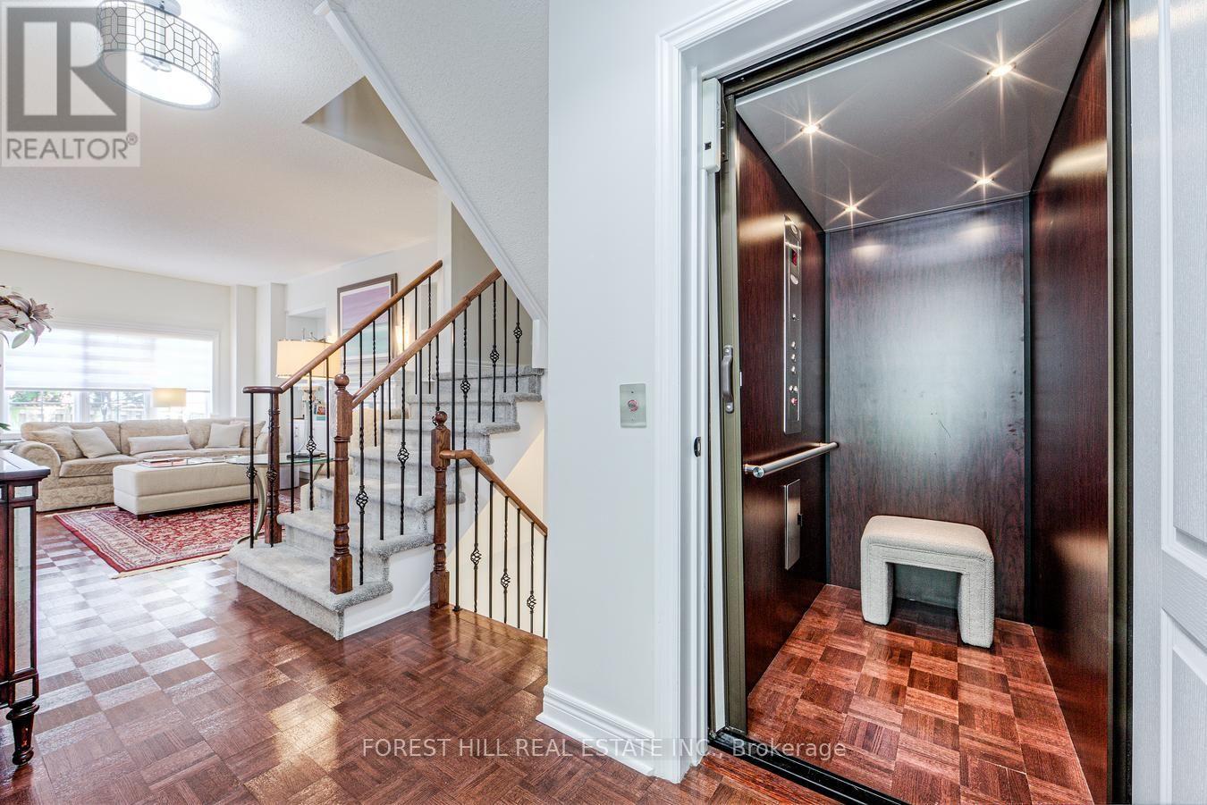 69 Louisburg Way, Markham, Ontario  L6E 2A2 - Photo 12 - N13639248