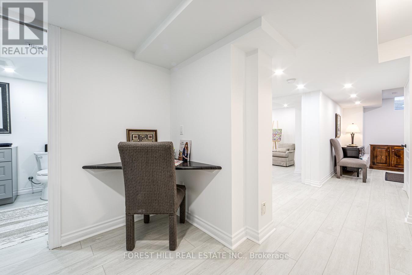69 Louisburg Way, Markham, Ontario  L6E 2A2 - Photo 31 - N13639248