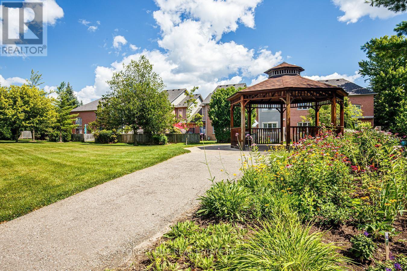 69 Louisburg Way, Markham, Ontario  L6E 2A2 - Photo 38 - N13639248