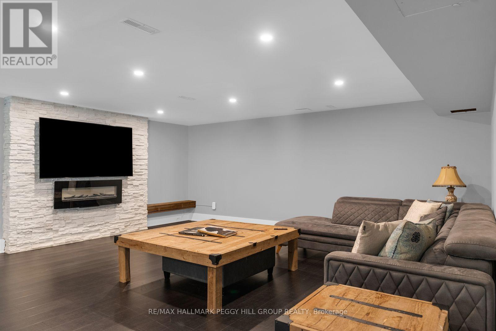 1814 Quantz Crescent, Innisfil, Ontario  L9S 1X2 - Photo 21 - N13639306