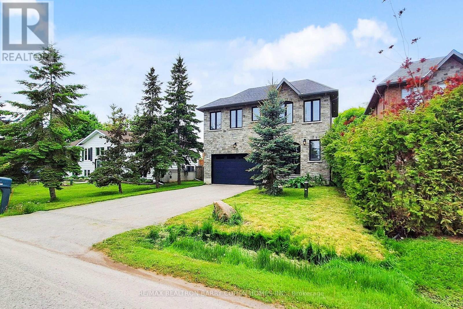 530 Duclos Point Road, Georgina, Ontario  L0E 1N0 - Photo 1 - N13639312