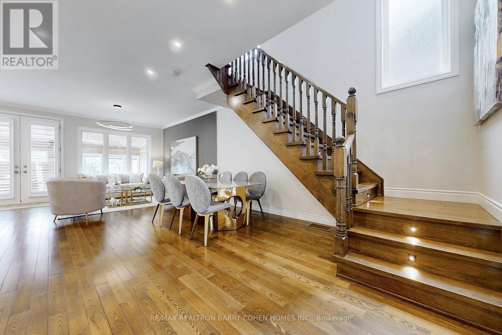 530 Duclos Point Road, Georgina, Ontario  L0E 1N0 - Photo 5 - N13639312
