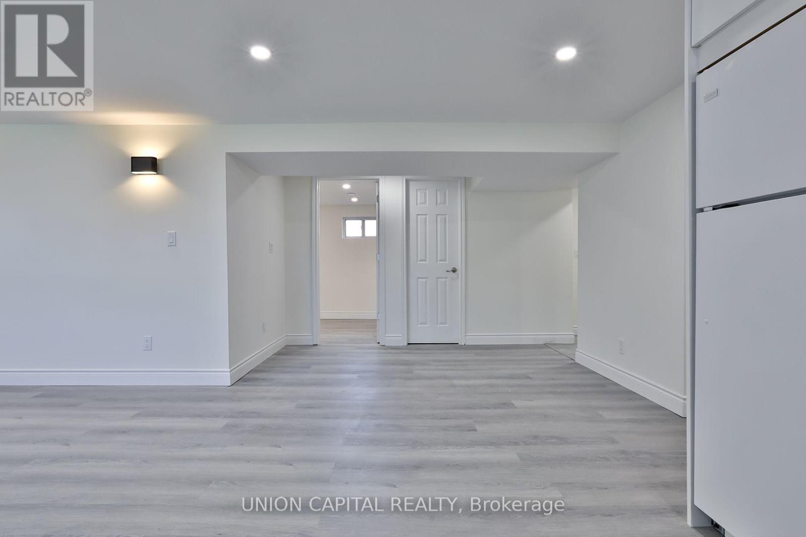 383 Neal Drive, Richmond Hill (Crosby), Ontario  L4C 3L6 - Photo 18 - N13639420