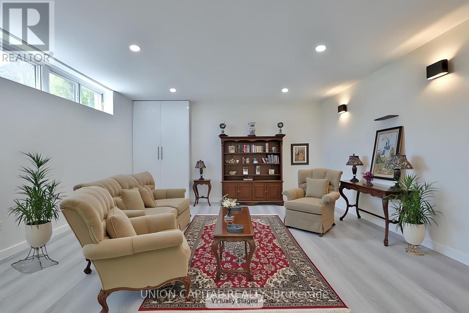 383 Neal Drive, Richmond Hill (Crosby), Ontario  L4C 3L6 - Photo 32 - N13639420