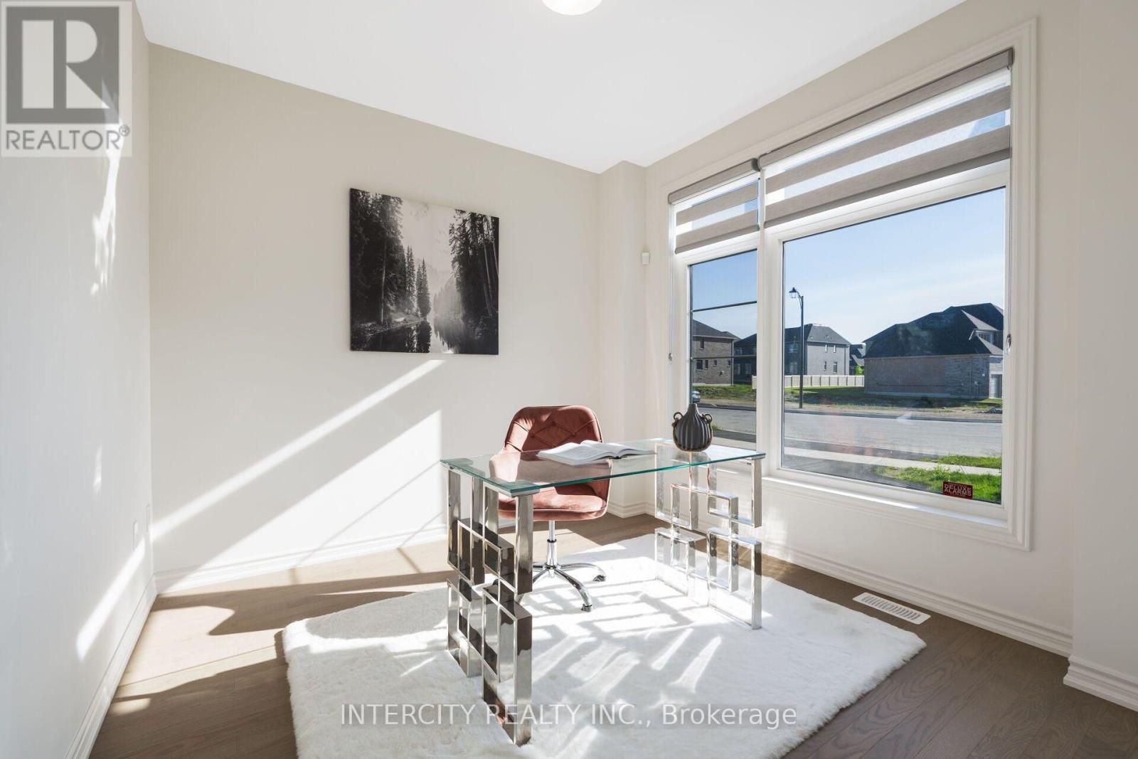8 Elderberry Way, Adjala-Tosorontio, Ontario  L0G 1W0 - Photo 11 - N13639432