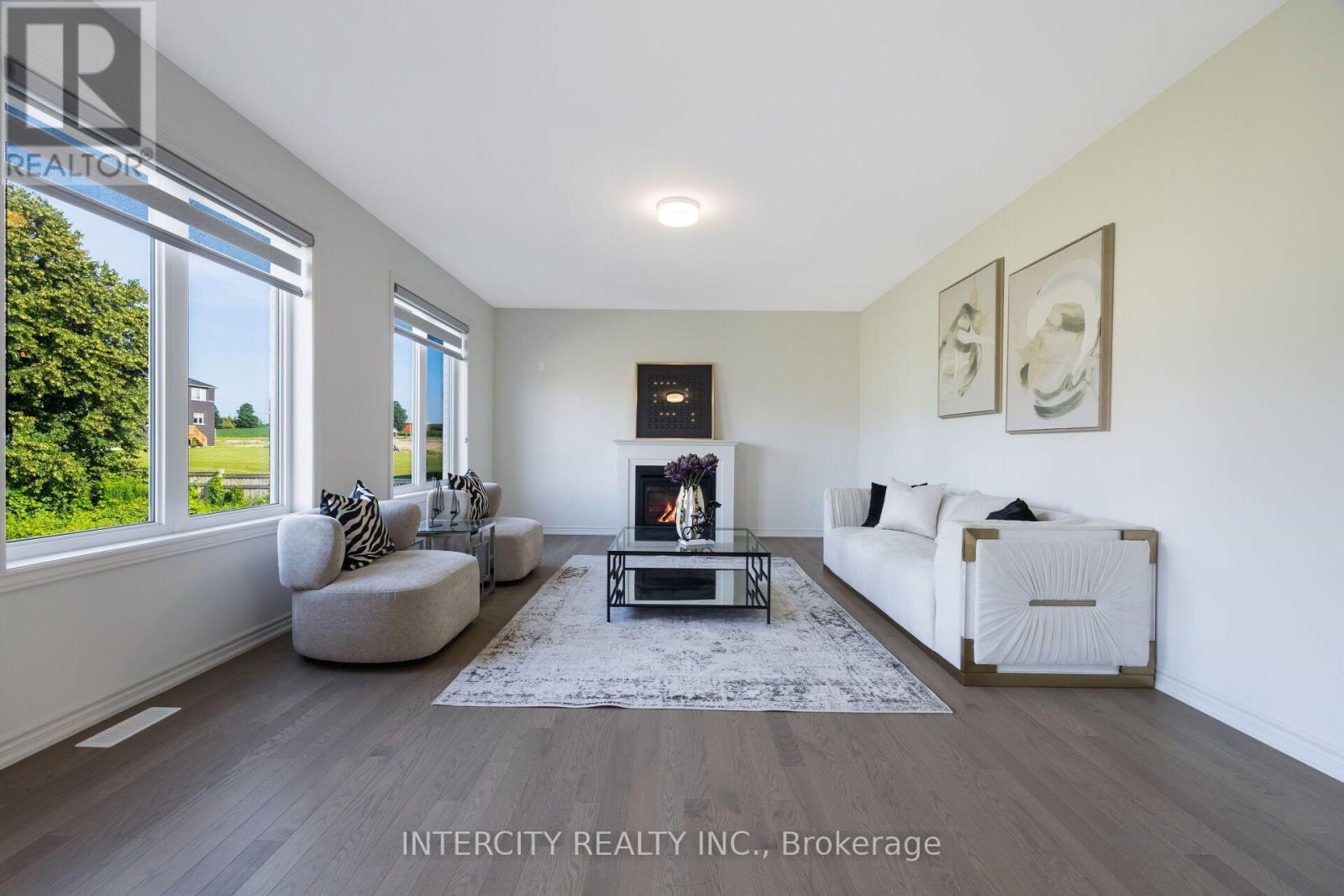 8 Elderberry Way, Adjala-Tosorontio, Ontario  L0G 1W0 - Photo 12 - N13639432