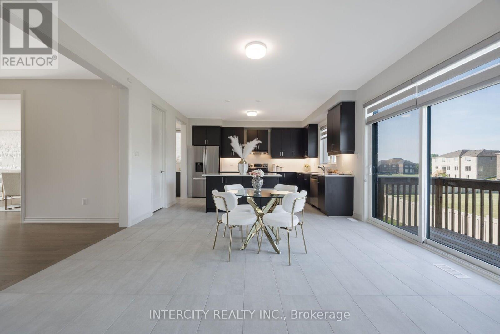 8 Elderberry Way, Adjala-Tosorontio, Ontario  L0G 1W0 - Photo 15 - N13639432
